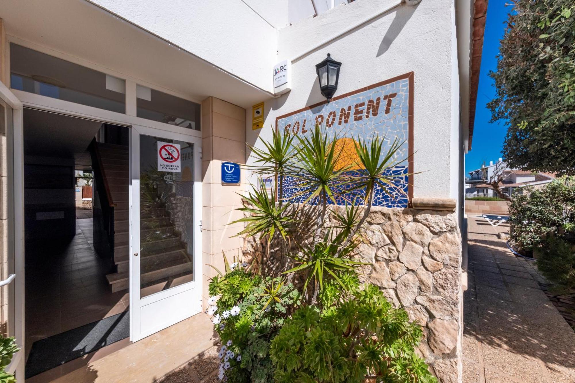 Apartamentos Sol Ponent Cala Blanca  Dış mekan fotoğraf